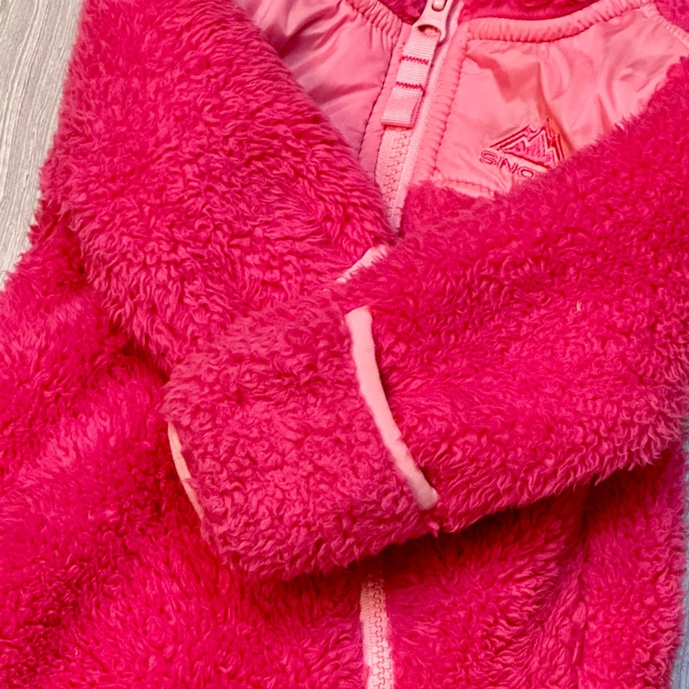 Snozu Pink Fleece Kids Footies - Picture 10 of 16